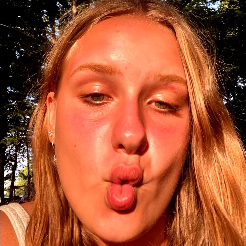 Meet your Posher, Kaylyn